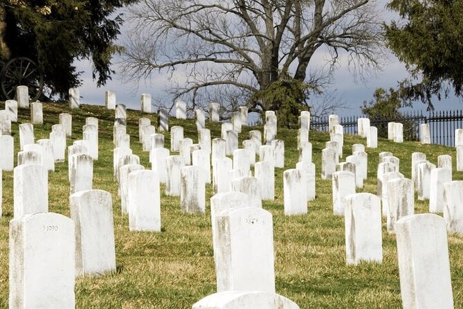Gettysburg Self-Guided Audio Ghost Tour - The Farnsworth House Inn and Those Famous Bullet Holes