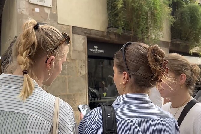 Gijon Self-Guided Sherlock Holmes Murder Mystery Game - Sherlock Holmes in Gijón: a Phone-First Mystery Game