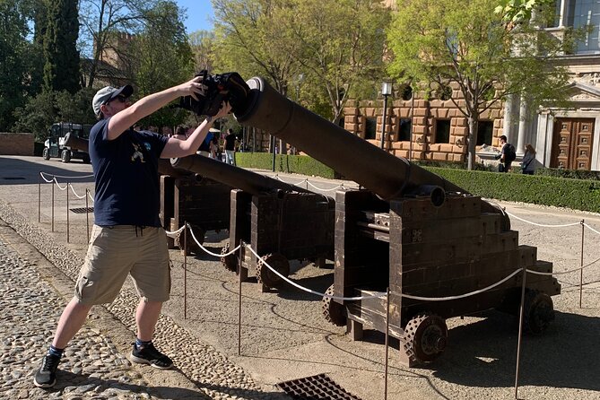 Granada (Alhambra) Scavenger Hunt and Sights Self-Guided Tour - Price and Value at $10.45 Per Person