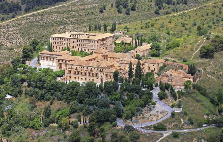 Granada: Sacromonte Abbey Entry Ticket with Audio Guide - Key highlights you can actually use