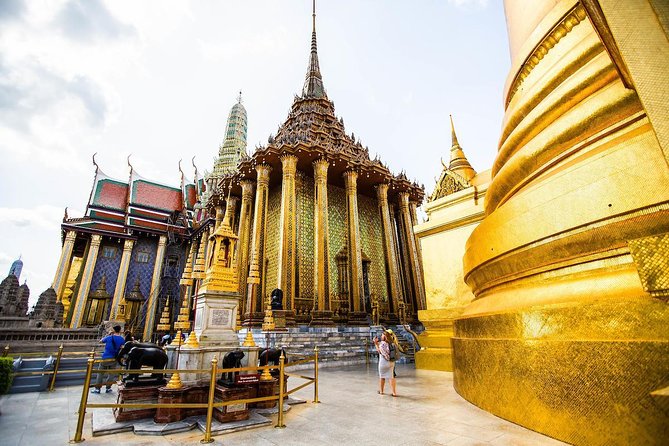 Grand Palace Self-Guided Walking Tour (entry not incl.) - Key points before you go
