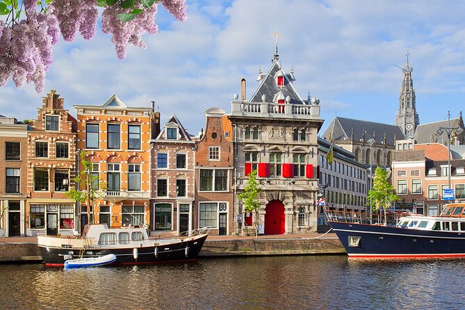 Haarlem Self-Guided Taste, Culture & History Walk - Entering Haarlem with a self-guided food-and-history format