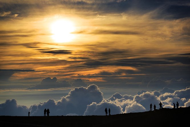 Haleakala Sunrise Self-Guided Audio Tour - Hike choices and altitude tips: make the day match your body
