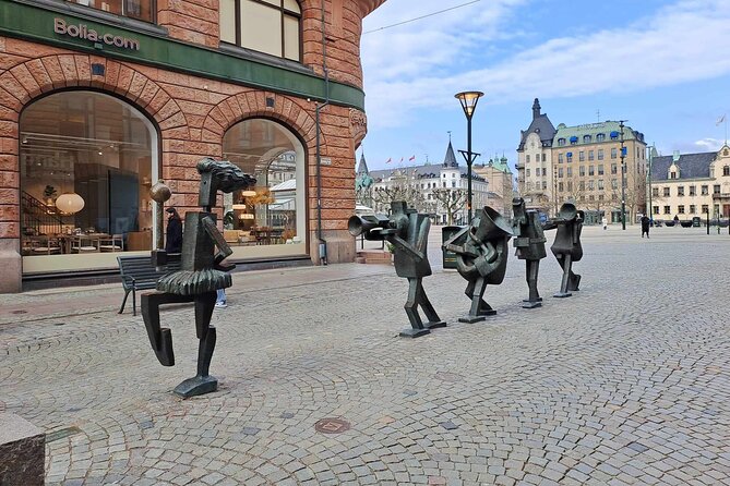 Half Day Self-Guided Audio Walking Tour in Cosmopolitan Malmö - Stop 2 in practice: Malmö highlights with room to breathe