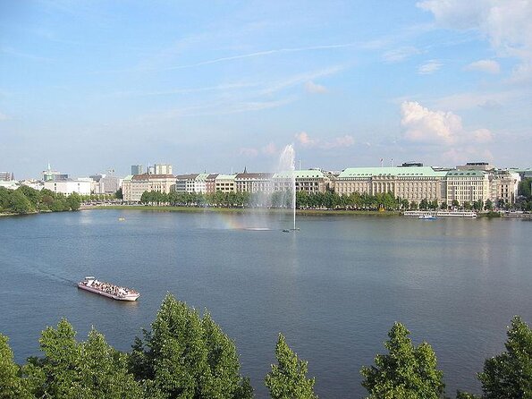 Hamburg's Historical Highlights: A Self-Guided Audio Tour - Key highlights at a glance