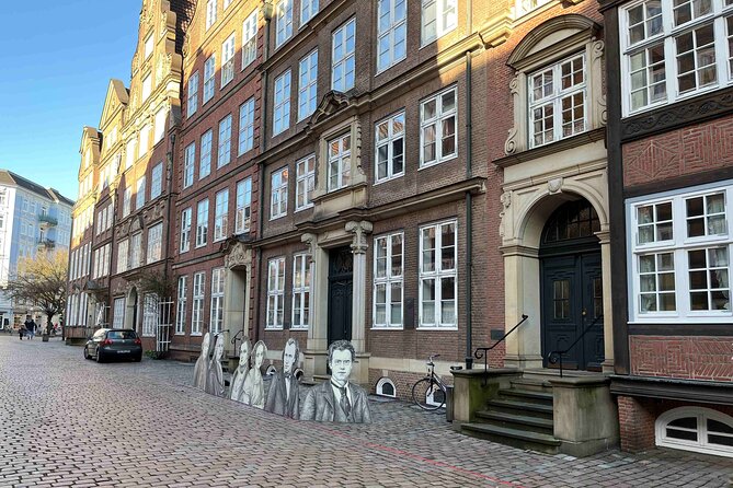 Hamburg's Historical Highlights: A Self-Guided Audio Tour - Brahms Museum area and Krameramtsstuben: an alley with a backstory