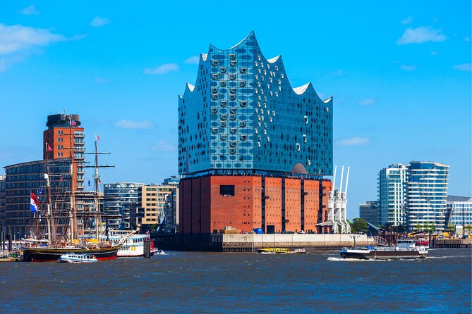Hamburg Scavenger Hunt and Highlights Self Guided Audio Tour - Who should book this hunt (and who might want something else)