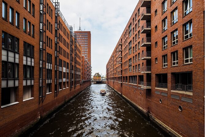 Hamburg Scavenger Hunt and Highlights Self Guided Audio Tour - FAQ