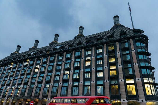 Harry Potter Self-Guided Walking Tour in London - Westminster start: finding the wizard mood in real landmarks