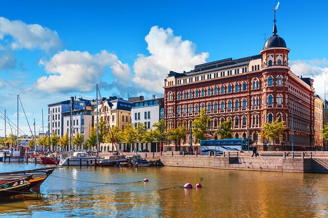 Helsinki Scavenger Hunt and Highlights Self-Guided Tour - Pause for lunch, snap photos, then keep playing tomorrow