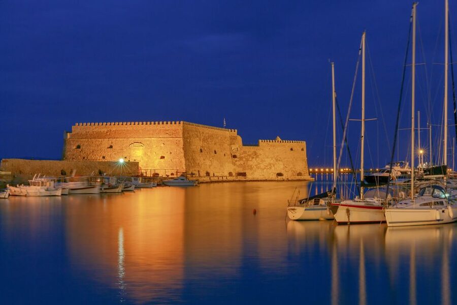 Heraklion: Mobile Self-Guided Audio Sightseeing Tour - Quick value verdict for $11