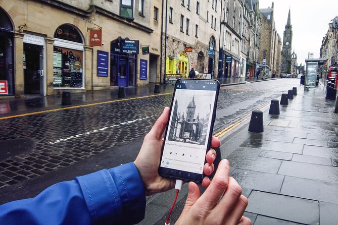 Highlights from Edinburgh’s Old Town: A Self-Guided Audio Tour - Why a self-guided Edinburgh Old Town walk works