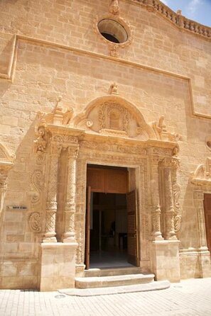 Historic Ciutadella: A Self-Guided Audio Tour - Key points to know before you go