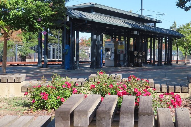 Historic Folsom: A Self-Guided Audio Tour - Practical tips to make the walk smooth (and not frustrating)