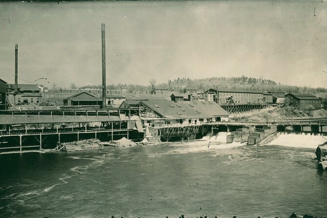 Historical Downtown Eau Claire: A Self-Guided Walking Tour - Price and pace: getting your money’s worth in 1.5–2 hours