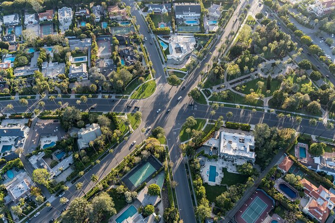 Hollywood Fame & Celebrity Homes Self-Guided Audio Bundle Tour - Value for $16.99 Per Car: Who This Tour Makes Sense For and Why