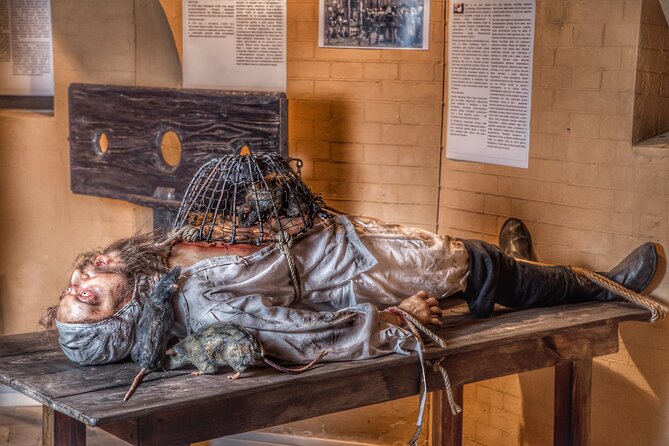 Hollywood Medieval Torture Museum Ticket with Ghost Hunting - Inside the Museum Rooms: Expect Intense Displays