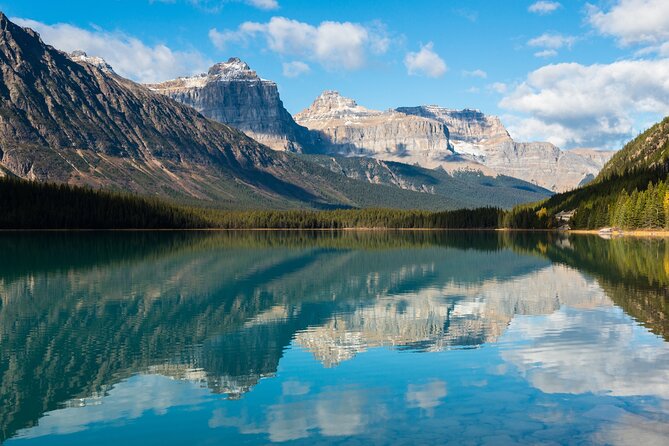 Icefields Parkway Self-Guided Driving Audio Tour - Jasper Beginnings: Quick Pullouts That Teach You the Area