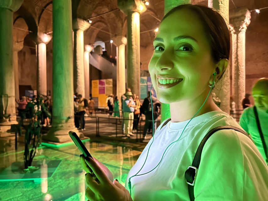 Istanbul: Basilica Cistern Fast-Track Entry and Audio Guide - Medusa Heads and the Must-See Details You’ll Want to Time