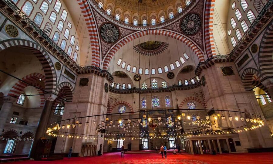 Istanbul: Blue Mosque Guided Tour & Süleymaniye Audio Guide - Should you book this Blue Mosque + Süleymaniye experience?