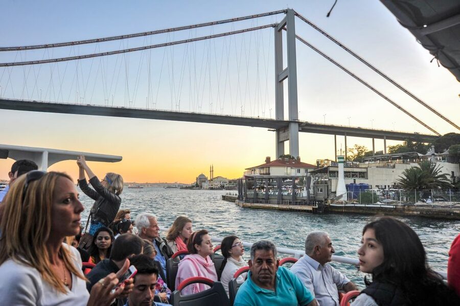 Istanbul: Bosphorus Cruise w/Audio Guide and Sunset Option - Ortaköy to the bridges: the moment you cross the true divide