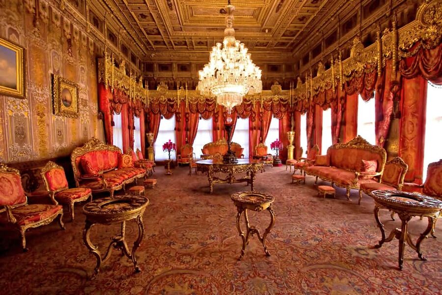 Istanbul:Dolmabahce Palace Skip-the-Line Entry & Audio Guide - Who This Ticket Fits Best