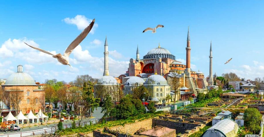 Istanbul: Hagia Sophia Skip-the-Line Ticket and Audio Guide - Lines and Timing: How to Reduce Your Waiting Time