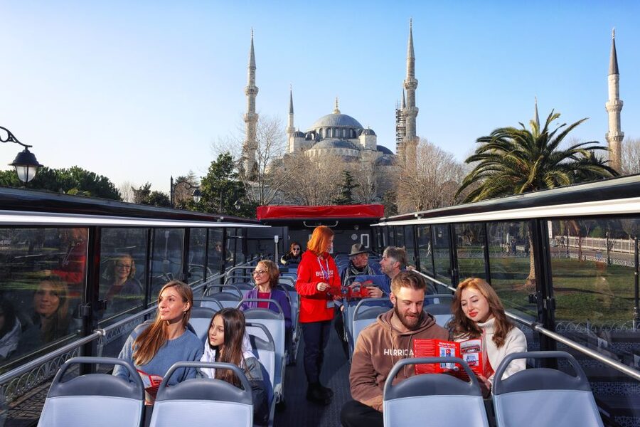 Istanbul: Hop-On-Hop-Off with Optional Audio Tour or Cruise - How This Hop-On-Hop-Off Bus Works in Real Life