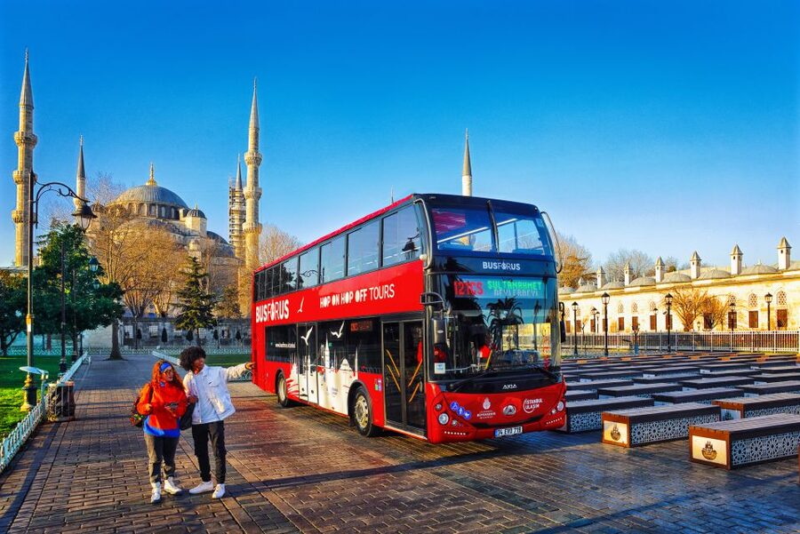 Istanbul: Hop-On-Hop-Off with Optional Audio Tour or Cruise - Beşiktaş Bazaar: A Useful Mid-Route Real-World Stop