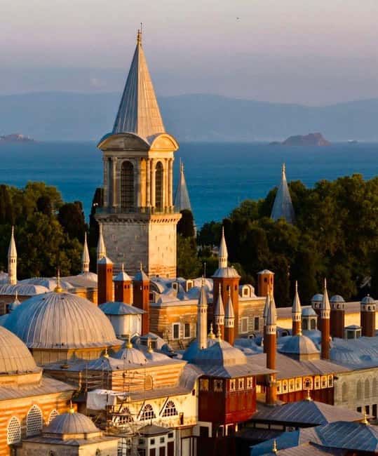 Istanbul: Topkapi Palace and Harem Ticket with Audio Guide - Topkapi’s strongest feature: a guided entry, then freedom
