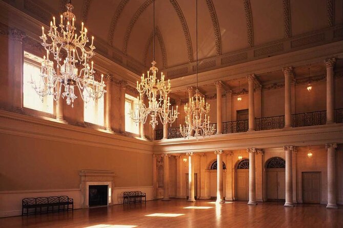 Jane Austen Self-Guided Audio Walking Tour in Bath - Starting at Searcys at the Pump Room: spa Bath through Austen eyes