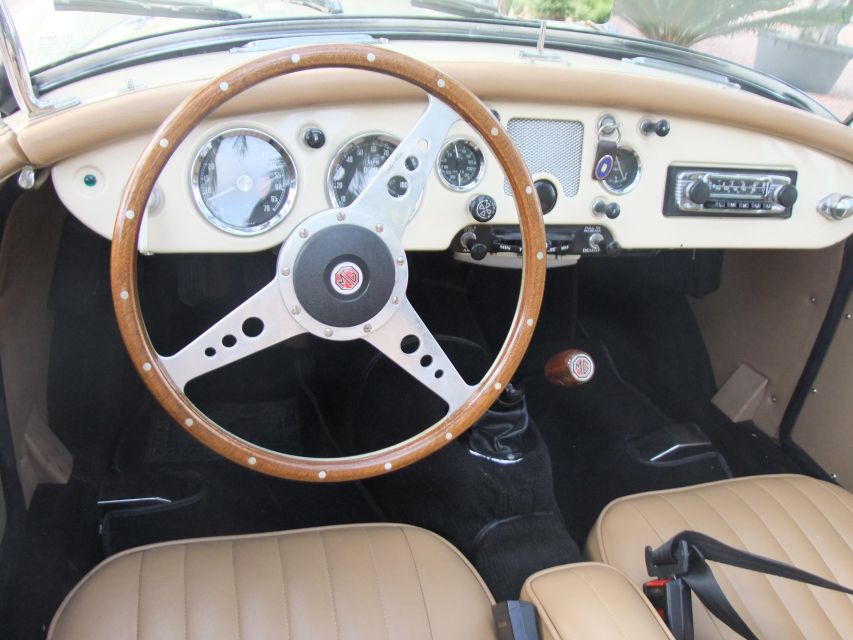 Javea: Classic Car 1/2 Day Self-Guided Tour - Choosing your route: coast cruising vs. the mountain interior
