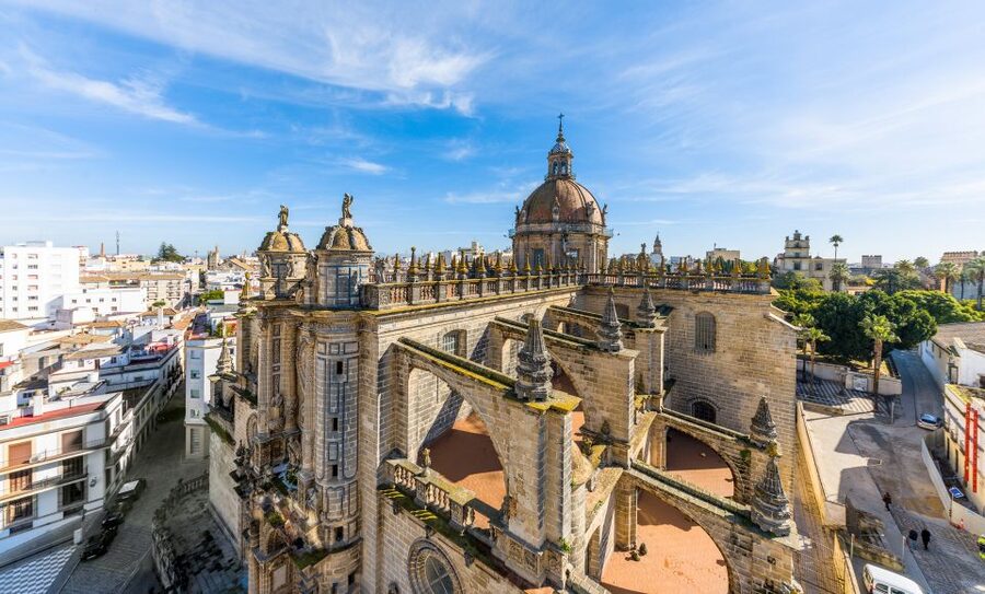 Jerez de la Frontera: Cathedral of Jerez Ticket & Audioguide - Why this Cathedral feels different from the street
