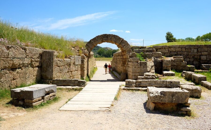 Katakolo Port: Transfer to Ancient Olympia and VR Audio Tour - Key Points to Know Before You Go
