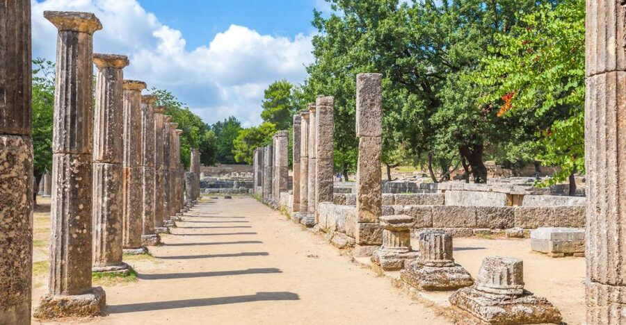 Katakolo Port: Transfer to Ancient Olympia and VR Audio Tour - Should You Book This Katakolo Transfer and VR Tour?