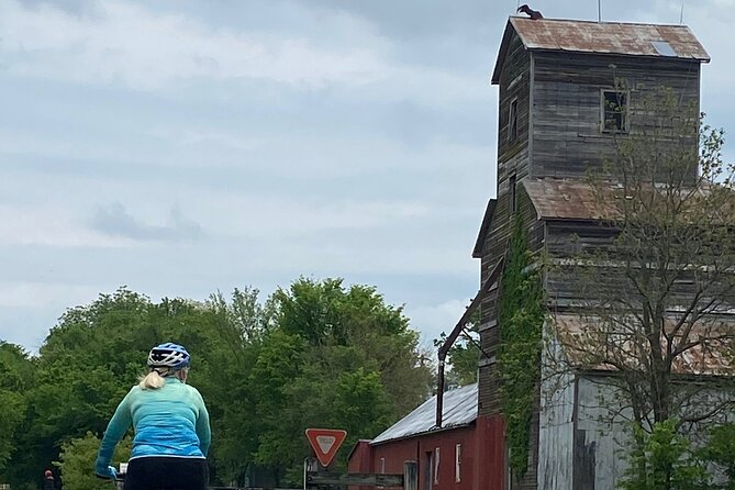 KATY Self-Guided Tours 6-days from Clinton to St. Charles. #1 Tour on the Katy - Riding back to St. Charles: how the days actually flow