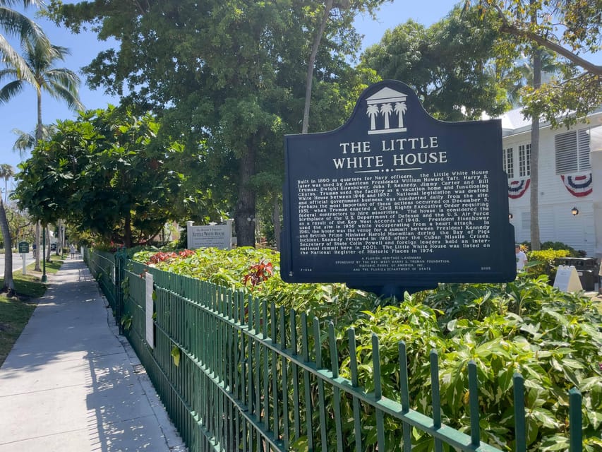 Key West GPS Audio Tour: From Seaside Village to Micro State - Caroline Street Stroll: Old Streets, Small-Town Personality