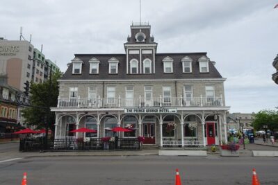 Kingston Self-Guided Walking Tour & Scavenger hunt (updated) - How the smartphone scavenger hunt works (and what to expect from your phone)
