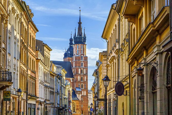 Krakow Walking Tour with Audioguide on Your Smartphone - Old Town First: Barbican, St. Florian’s Gate, and Florianska Street