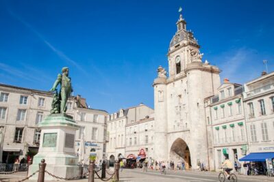 La Rochelle Port Quest: Self-Guided Walking Adventure - Hôtel de Fleuriau (New World Museum): The Quest’s Serious Opening