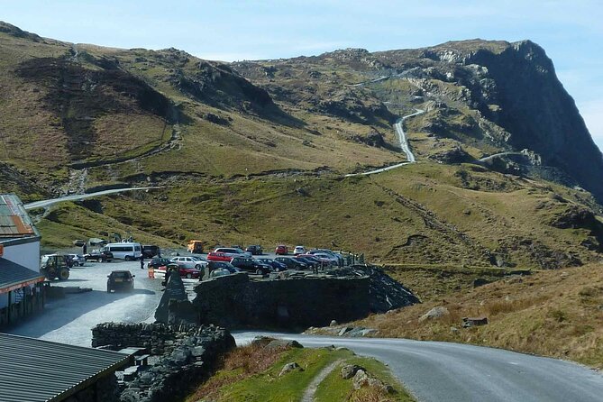 Lake District Landscapes: A Self-Guided Audio Drive from Keswick - Derwent Water and the Derwent Isle fort story