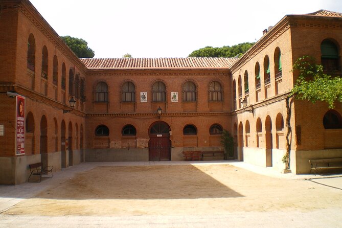 Las Ventas Madrid Bullring & Bullfighting Museum with Audioguide - Museum Time: Goya, Manolete, and the Costumes of the 20th Century