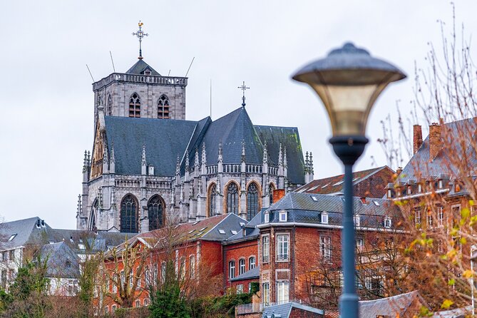 Liege Scavenger Hunt and Highlights Self Guided Audio Tour - Where you should start in Liège: Saint Paul’s vs Saint-Jacques