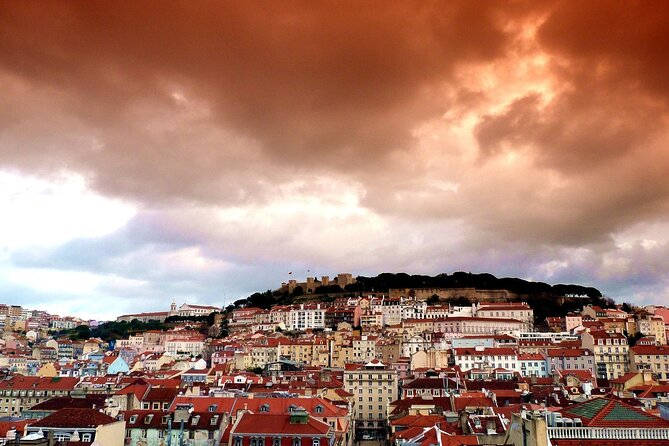 Lisbon Castel Sao Jorge Skip the line Tickets with Audio Guide - Entering Castelo de São Jorge: Your 3-Hour Self-Guided Rhythm