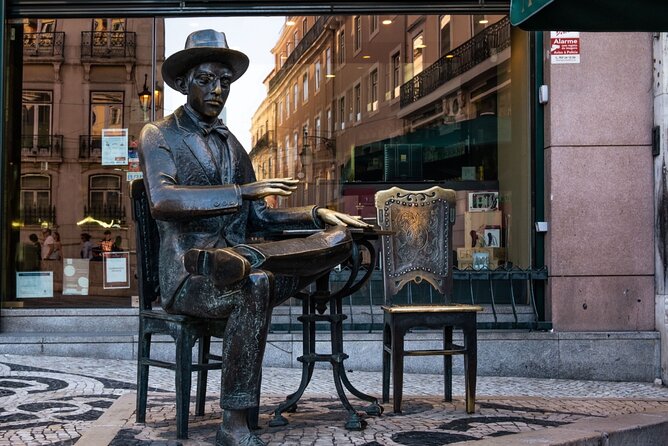 Lisbon (Chiado-Baixa) Scavenger Hunt and Sights Self-Guided Tour - Stop-by-stop: your Chiado-Baixa challenge route