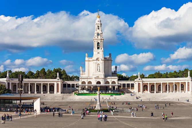 Lisbon: Fátima & The Shepherds Children Home Self-Guided Tour - From Lisbon to Fátima: the value of going direct