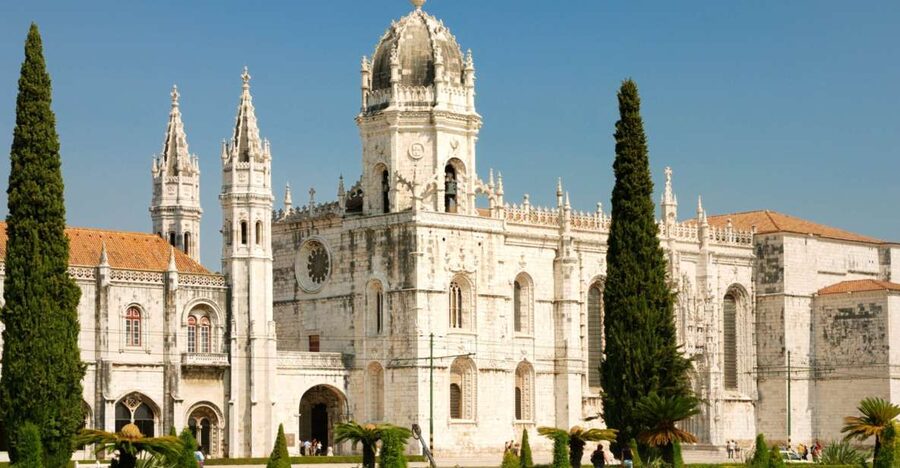 Lisbon: Jerónimos Monastery E-Ticket and Audio Guide - Before you go: download the app, the audio, and your e-ticket