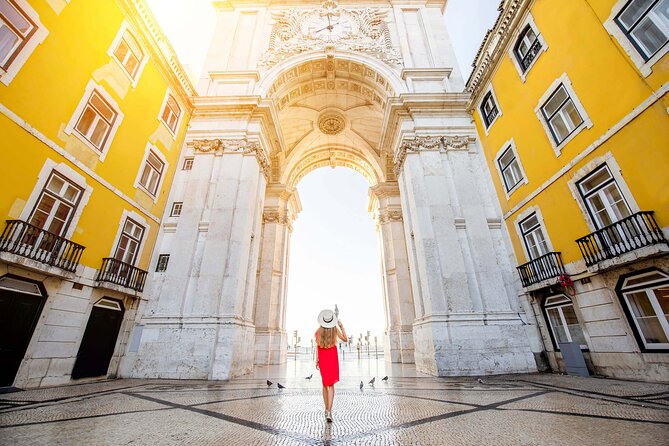 Lisbon Walking Tour with Audioguide on Your Smartphone - Praça da Figueira and Confeitaria Nacional: a sweet historical detour