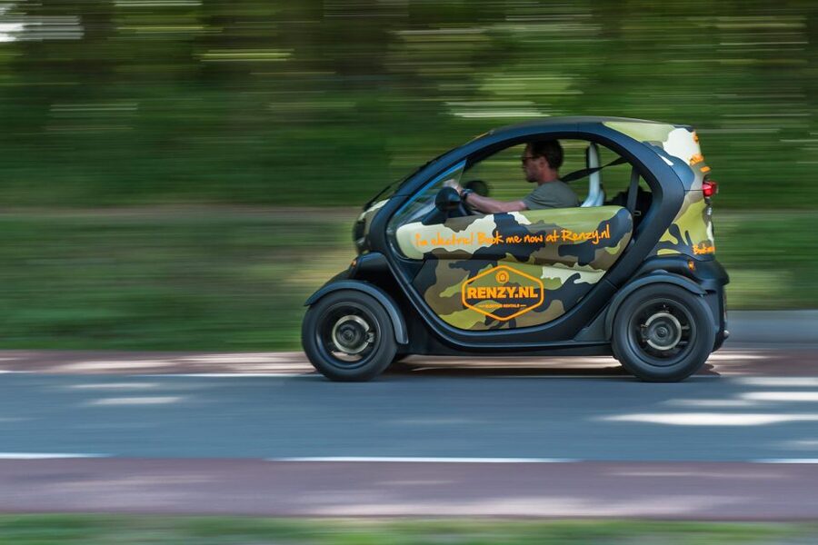 Lisse: Drive-it-Yourself History and Castle Audio Tour - The 41 km Flower Bulb Route: How GPS Keeps You Moving