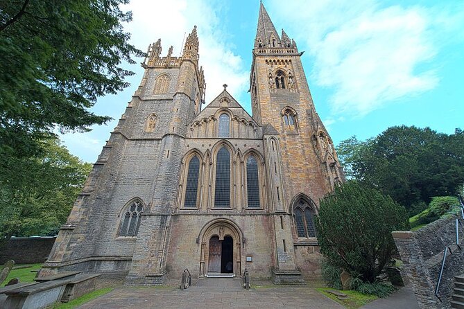Llandaff's Ghosts: A Self-Guided Audio Tour - Why Llandaff’s Ghosts feels better than a bus tour